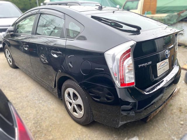 Toyota PRIUS 2015-03 196017-2