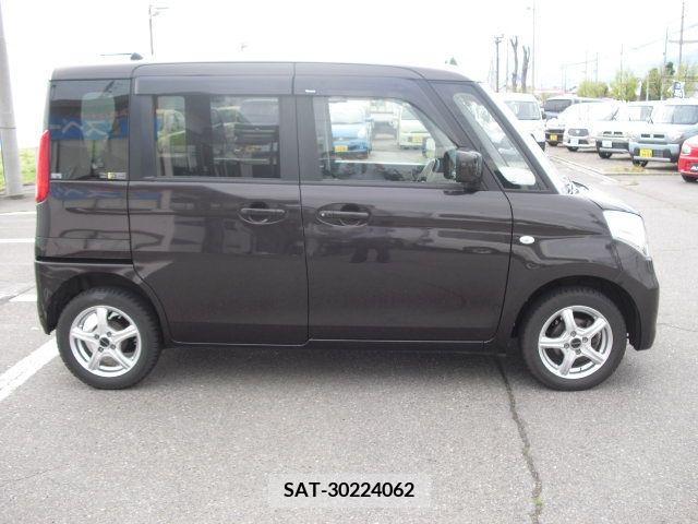 Suzuki SPACIA 2017-04 312257-3
