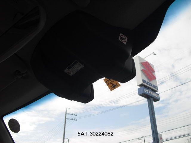 Suzuki SPACIA 2017-04 312257-14