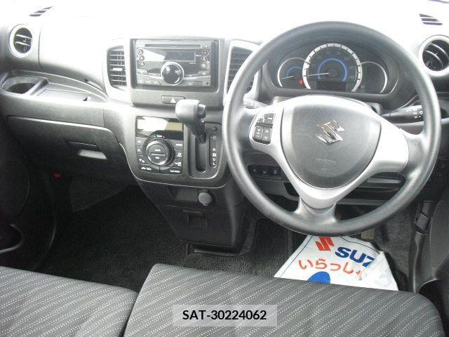 Suzuki SPACIA 2017-04 312257-9