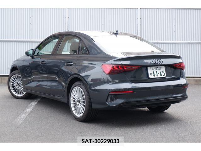Audi A3 SEDAN 2023-08 292526-2