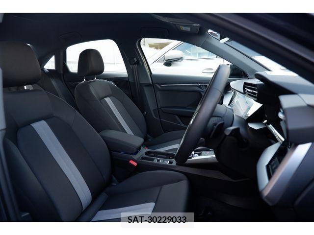 Audi A3 SEDAN 2023-08 292526-7