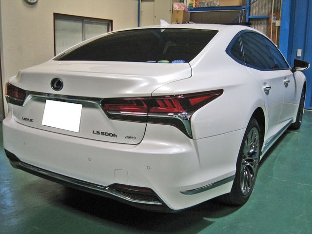 Lexus LS 2017-10 2909-3