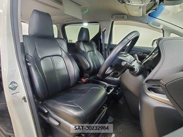 Toyota ALPHARD 2018-07 388997-4