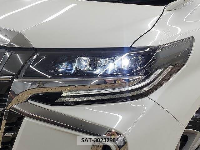 Toyota ALPHARD 2018-07 388997-19