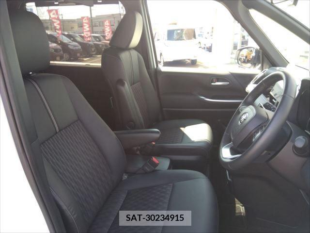 Toyota NOAH 2023-03 365087-5