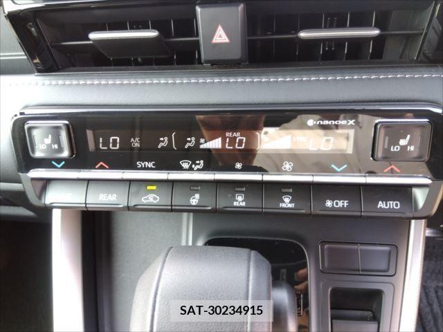 Toyota NOAH 2023-03 365087-8