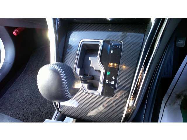 Toyota HARRIER 2016-12 3693-17