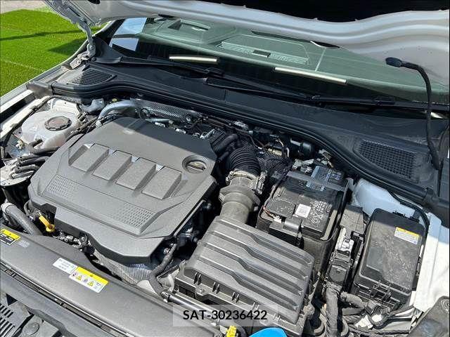 VolksWagen GOLF 2022-07 289522-11