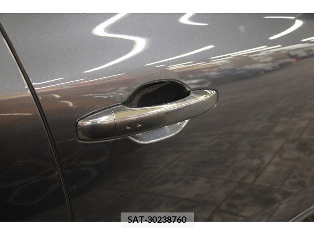 Renault MEGANE 2019-05 283142-21