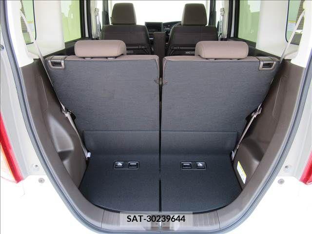 Honda N BOX 2023-03 307435-17