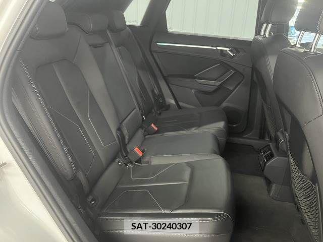 Audi Q3 2020-11 238068-5