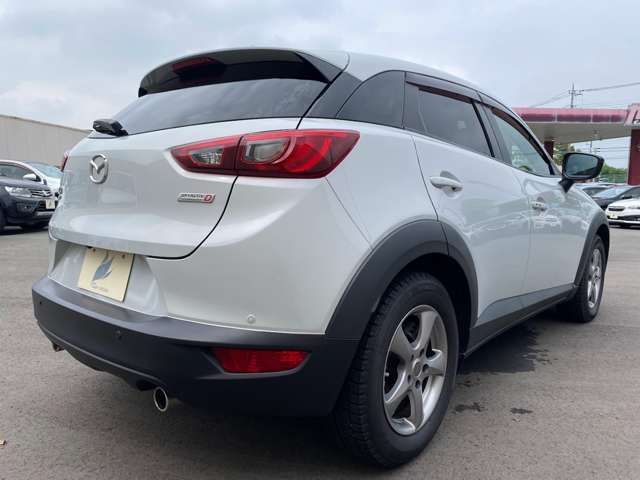 Mazda CX-3 2018-04 18674-3