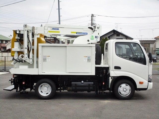 Hino DUTRO 2017-12 3460-2