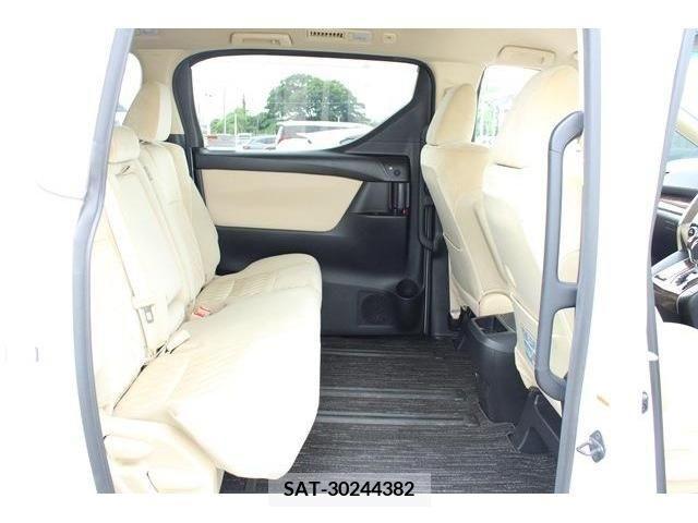 Toyota ALPHARD 2018-09 299444-14