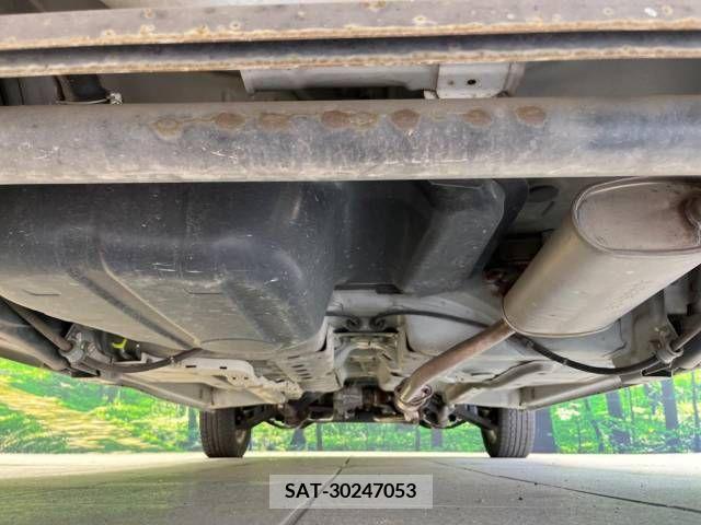 Mitsubishi EK WAGON 2010-09 390573-19