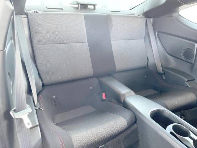 Toyota 86 2014-03 190215-10