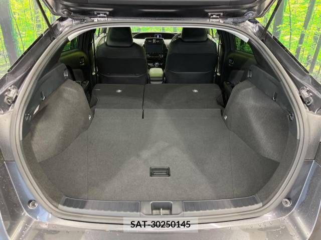 Toyota PRIUS 2019-07 377115-10