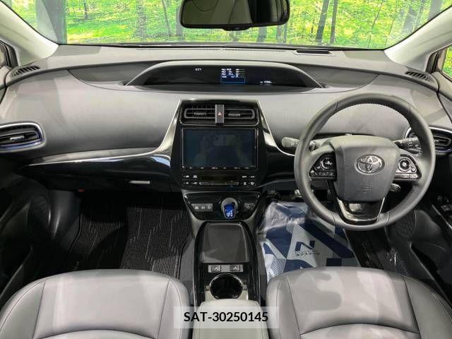 Toyota PRIUS 2019-07 377115-1