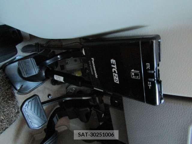 Suzuki EVERY WAGON 2021-10 359997-7