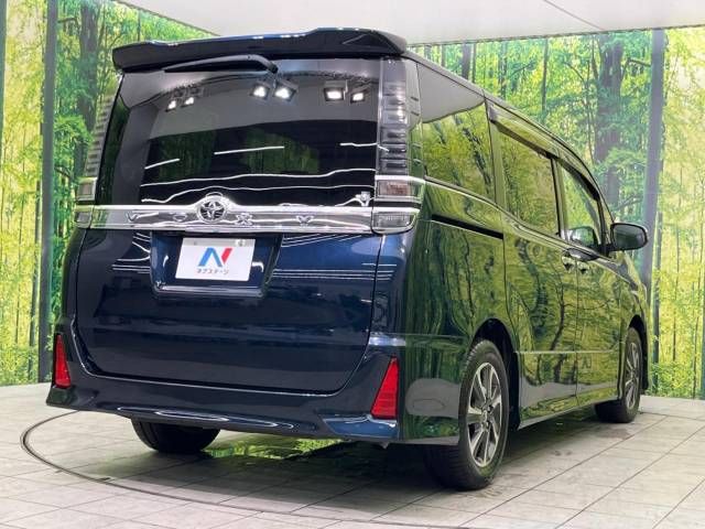Toyota VOXY 2018-02 25132-18
