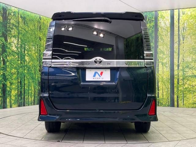 Toyota VOXY 2018-02 25132-16