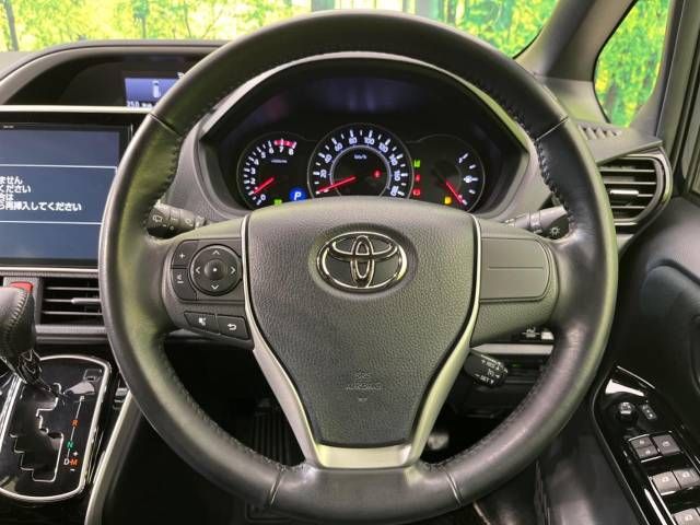 Toyota VOXY 2018-02 25132-12