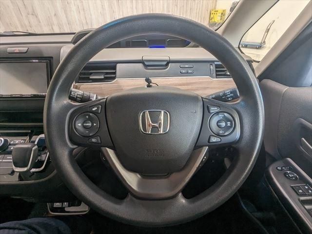 Honda FREED HYBRID 2020-07 196031-24