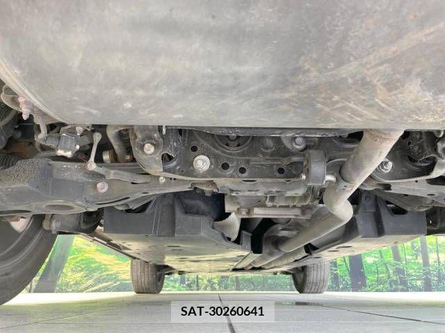 Toyota RAV4 2019-07 345789-18