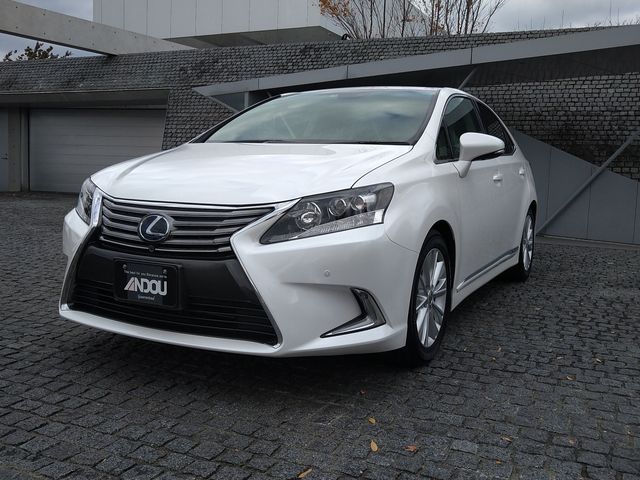 Lexus HS 2017-01 29200-0