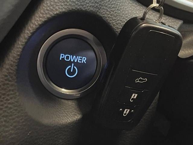 Toyota COROLLA CROSS 2022-02 14112-12