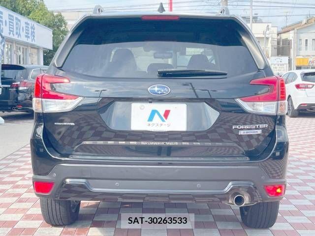 Subaru FORESTER 2018-09 396626-15