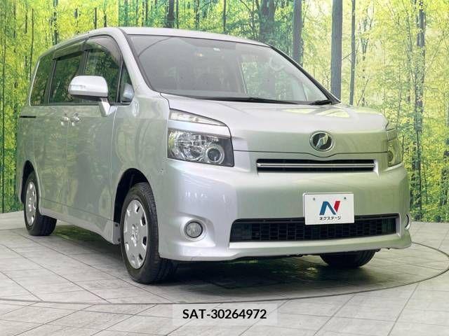 Toyota VOXY 2009-10 321324-17