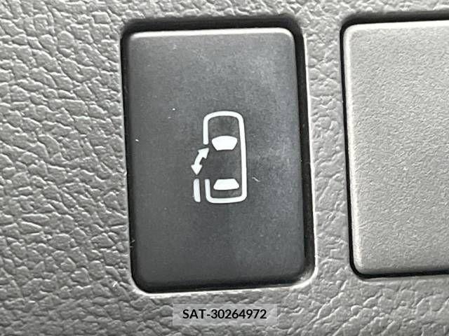 Toyota VOXY 2009-10 321324-5