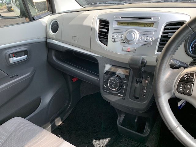 Suzuki WAGON R 2014-08 24597-24