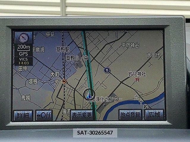 Lexus HS 2011-11 299785-4