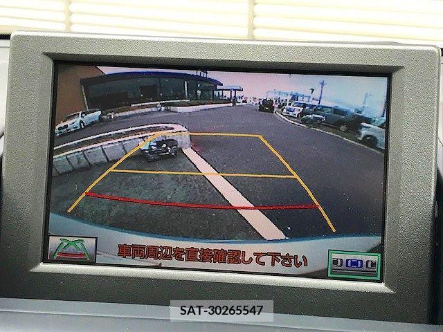 Lexus HS 2011-11 299785-10