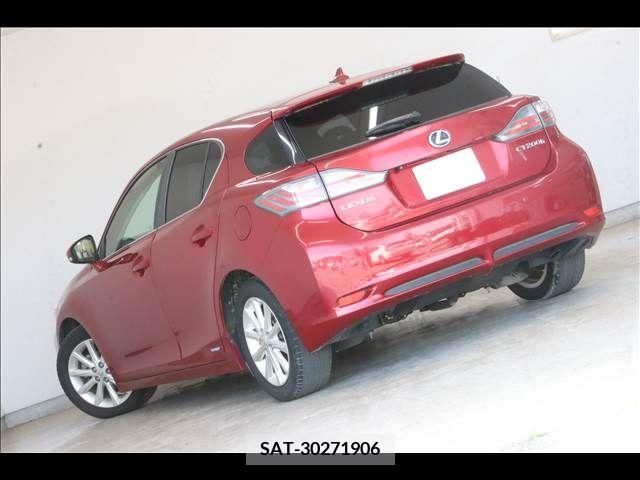 Lexus CT 2011-12 322667-10