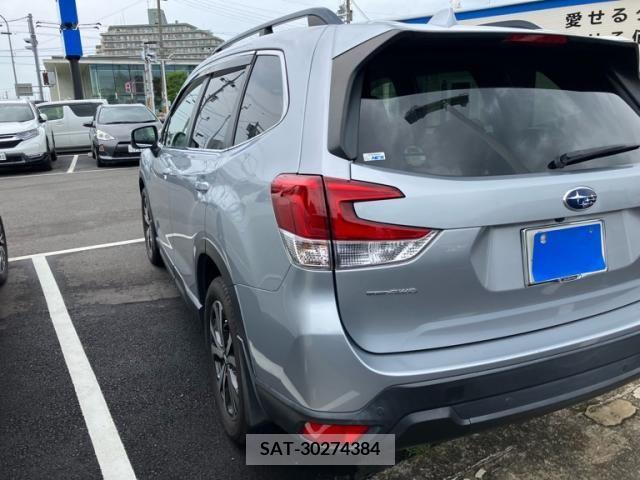Subaru FORESTER 2018-10 390976-5