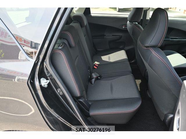 Toyota RACTIS 2011-08 282646-9