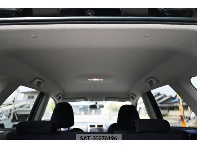Toyota RACTIS 2011-08 282646-11