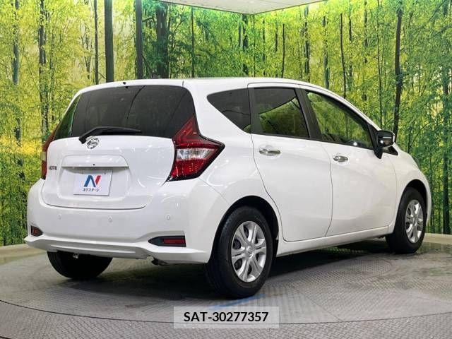 Nissan NOTE 2019-06 344861-17