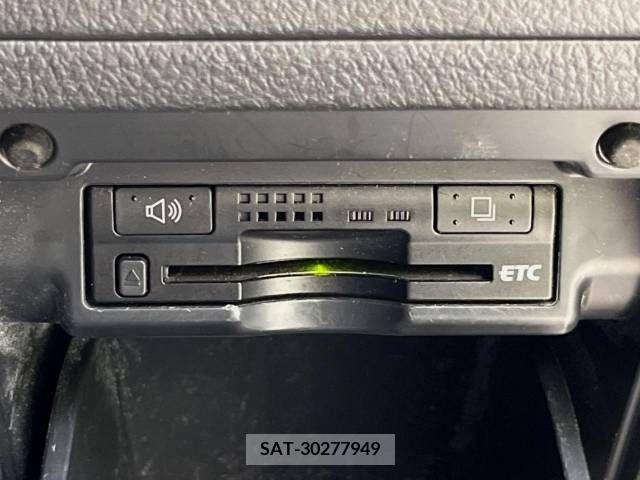 Toyota ALPHARD 2012-03 299879-5