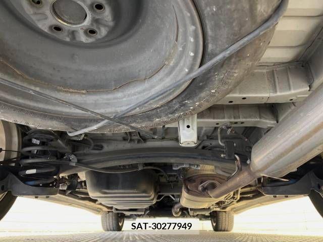 Toyota ALPHARD 2012-03 299879-19