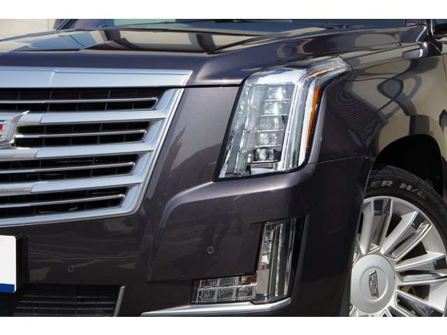 Cadillac ESCALADE 2015-12 23626-16