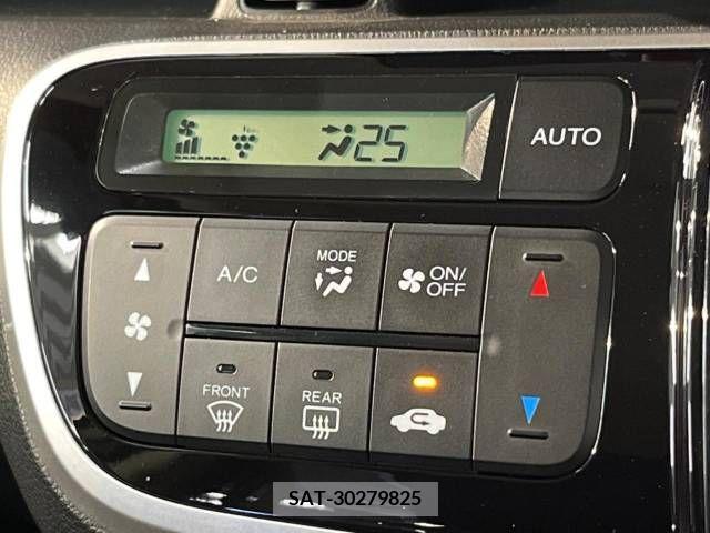 Honda N BOX 2016-06 306659-7
