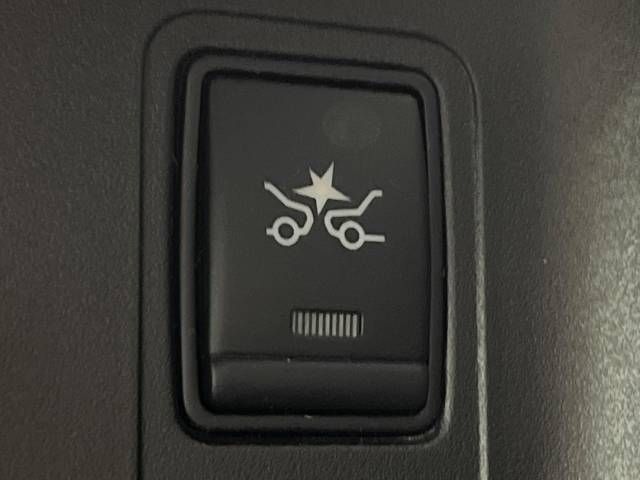 Nissan SERENA 2018-10 192666-6