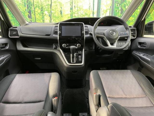 Nissan SERENA 2018-10 192666-1