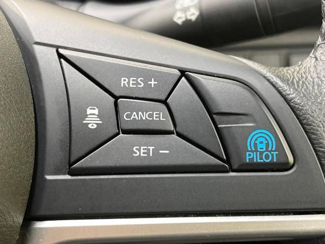 Nissan SERENA 2018-10 192666-4