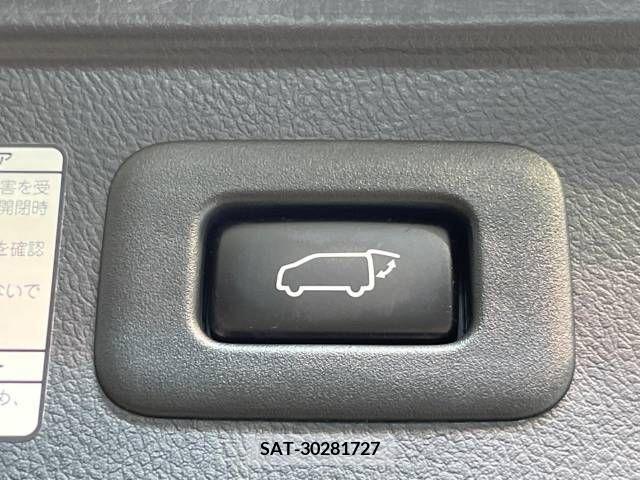 Toyota ALPHARD 2016-10 332611-7